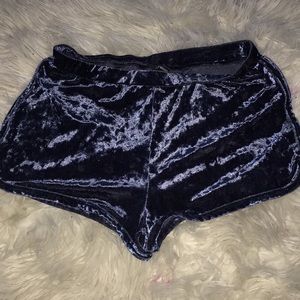 Velvet shorts 🤩